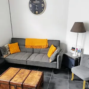  Apartamento La Petite Maison Francia